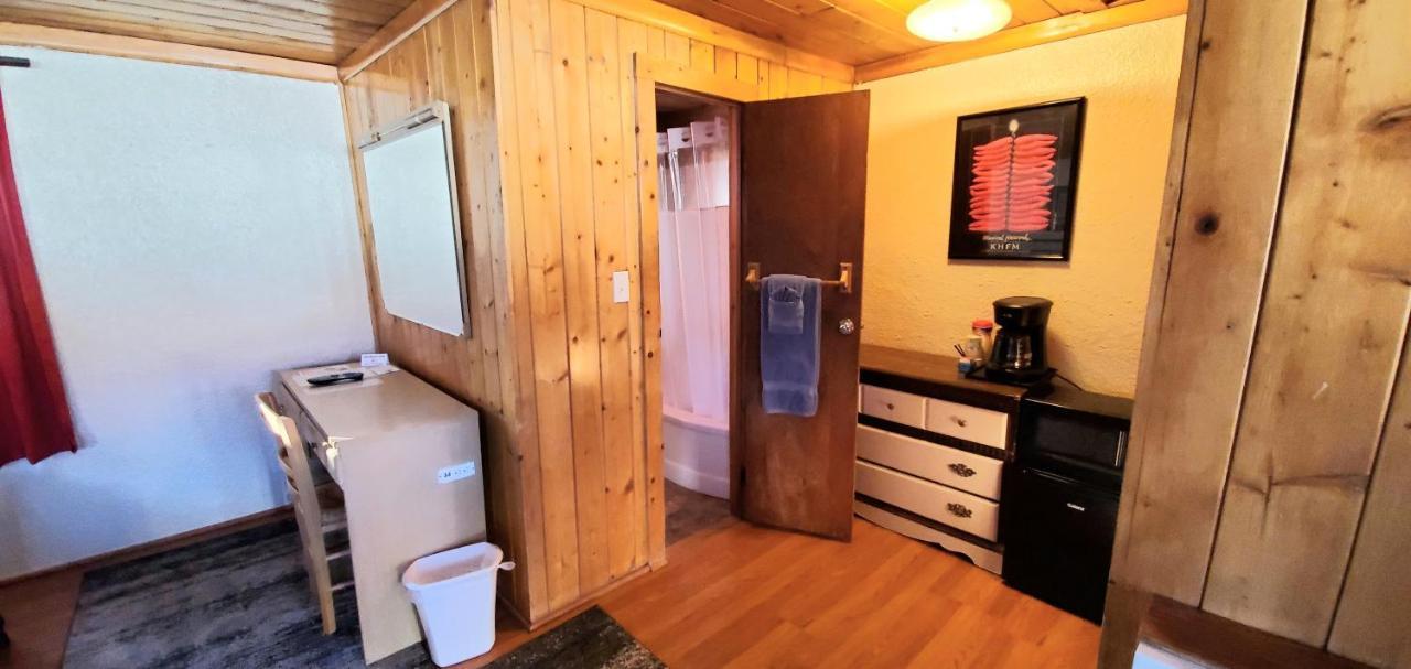 Hikers Cimarron Inn & Rv Park エクステリア 写真