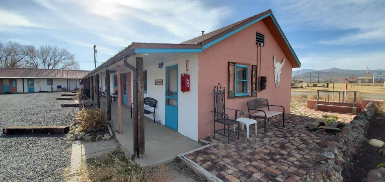 Hikers Cimarron Inn & Rv Park エクステリア 写真
