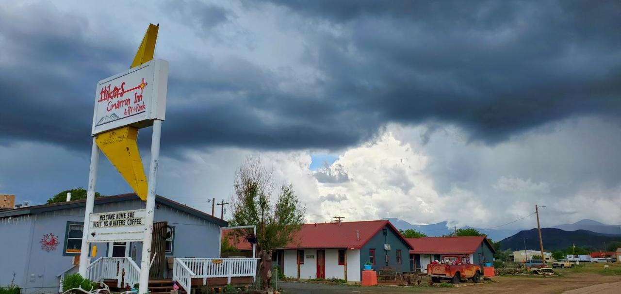 Hikers Cimarron Inn & Rv Park エクステリア 写真